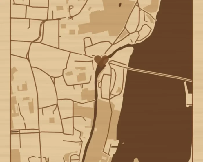 Vypálená mapa Prahy s věnováním Náš první byt